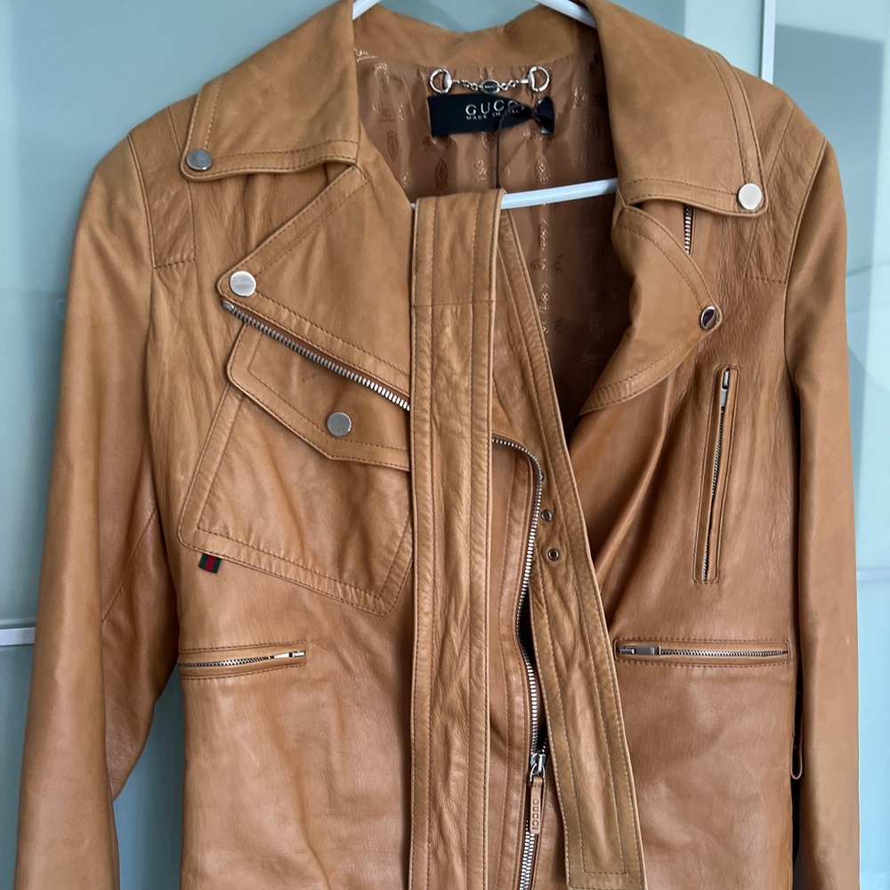 💕Gucci💕 leather tan/yellow jacket